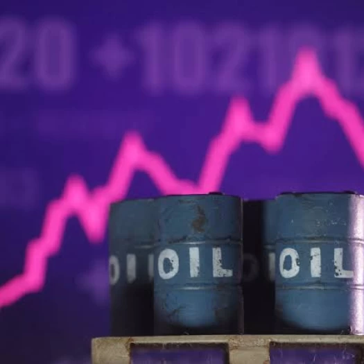 Ξεπέρασε τα $100 το Brent εν μέσω κλιμάκωσης της σύγουσης στη Μέση Ανατολή